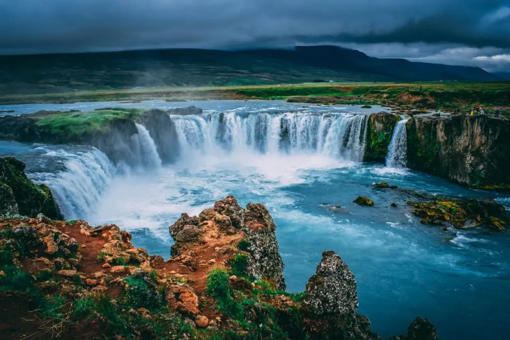 Iceland Road Trip - Waterfall